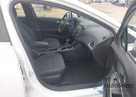 2018 Chevrolet Cruze Lt Auto z USA, uszkodzony, nr VIN 1G1BE5SM0J7145015